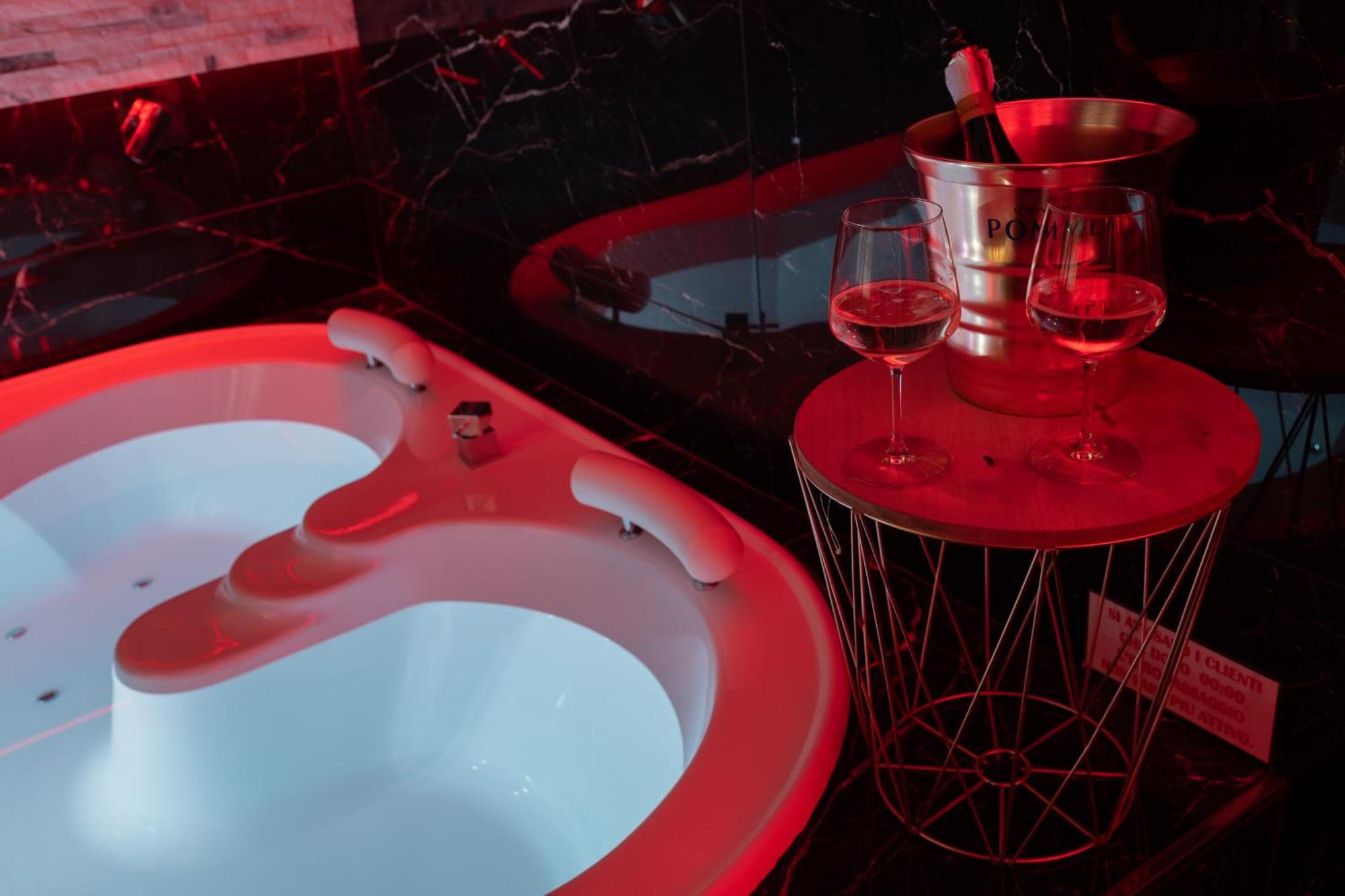Suite Luxury Bdsm 로마 외부 사진